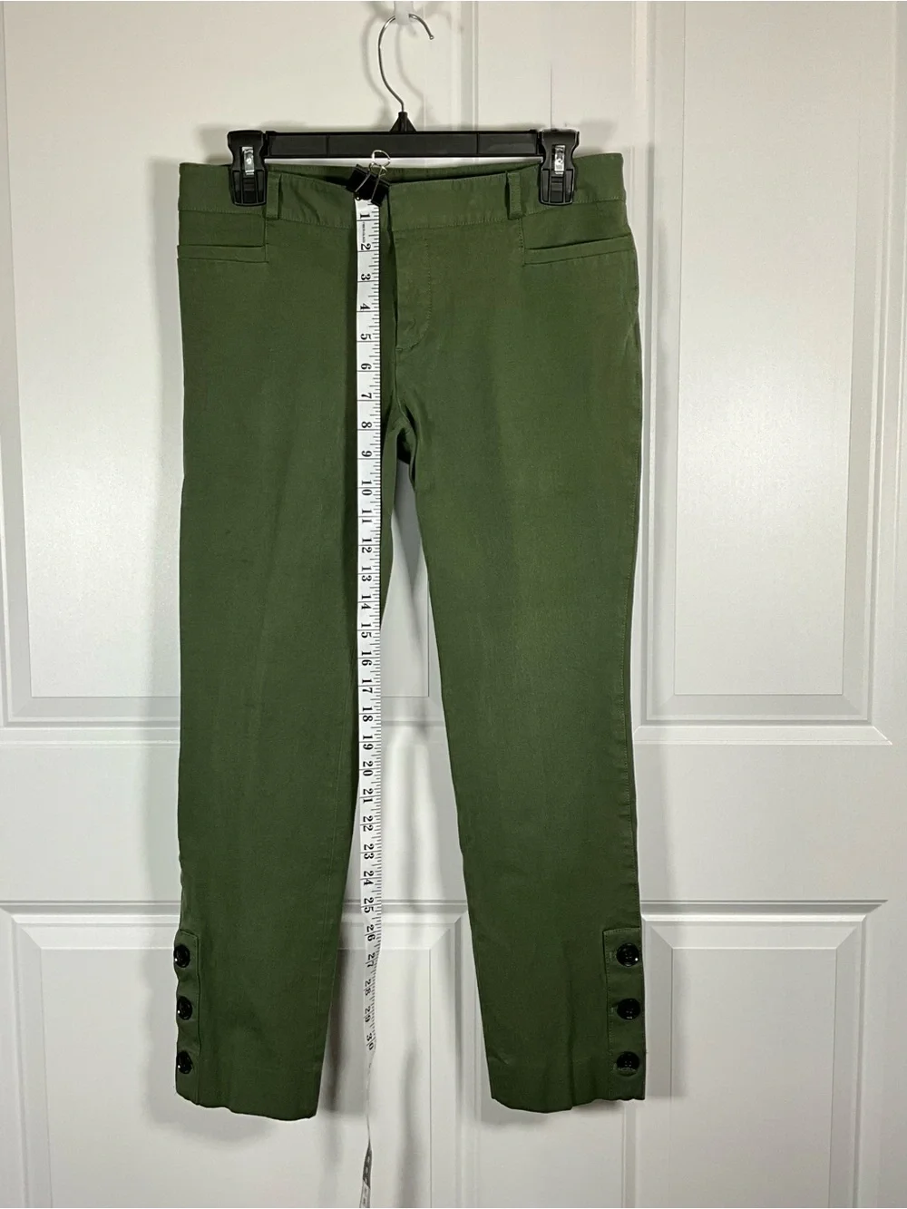 Banana Republic Sloan Pants Size 6 Olive Green Stretch Cropped Button-Hem